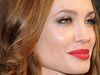 thumbs angelina jolie Pele iluminada é tendência de beleza para o verão 2013