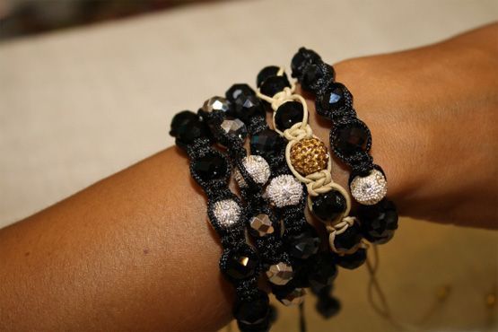 Várias samballas em um braço só shamballa7 Pulseira shamballa