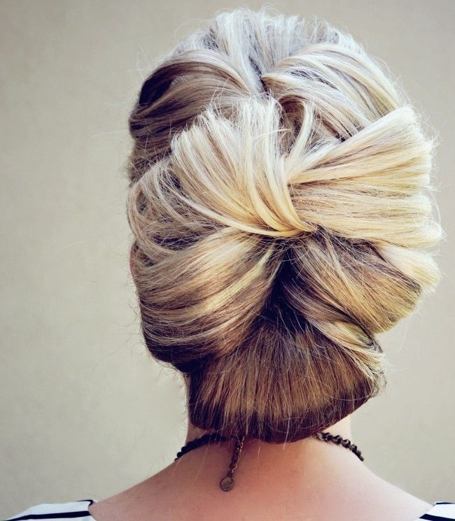 penteado preso para noiva Penteados para noivas: escolha o que melhor combina com você