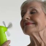 como lidar sintomas menopausa 150x150 Como aliviar os sintomas da menopausa