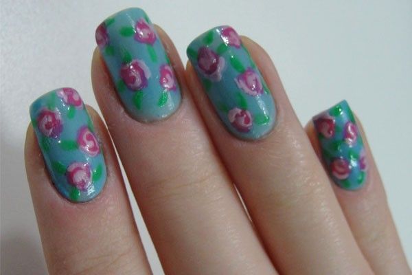 unha decorada floral Unhas decoradas com estampa floral