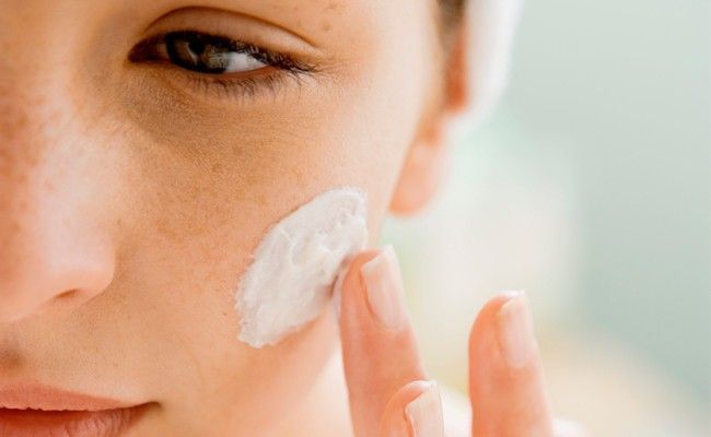 hidratantes pele oleosa Pele oleosa também precisa de hidratação