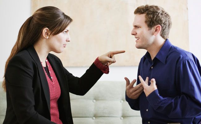 5 atitudes que podem derrubar qualquer relacionamento 5 atitudes que podem derrubar qualquer relacionamento