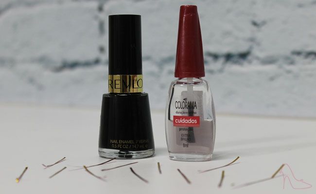 Unhas decoradas com fita metalizada materiais unhas decoradas com fita metálica Unhas decoradas com fita metalizada