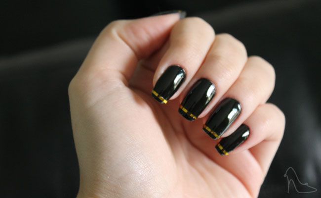 unhas com fita metalica Unhas decoradas com fita metalizada 