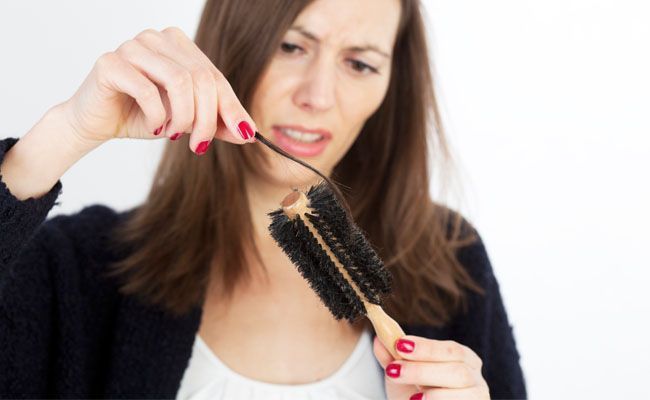 queda de cabelo temporaria permanente Queda de cabelo: permanente ou temporária?