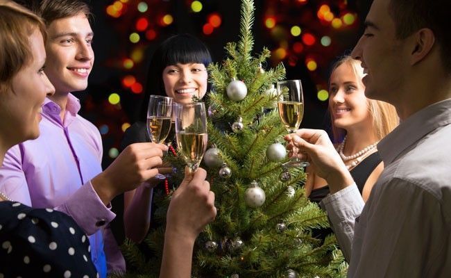 como-lidar-com-situacoes-embaracosas-nas-festas-de-fim-de-ano