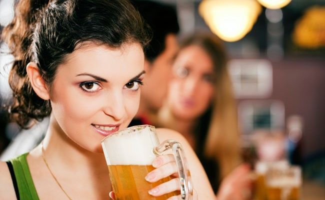 como a cerveja pode sabotar a sua dieta Como a cerveja pode sabotar a sua dieta