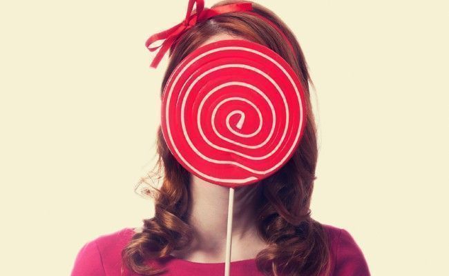estudo-confirma-que-estresse-aumenta-a-vontade-de-comer-doces
