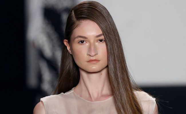 maquiagem-nude-verao maquiagem nude verao Preto e branco são as cores para a temporada de verão