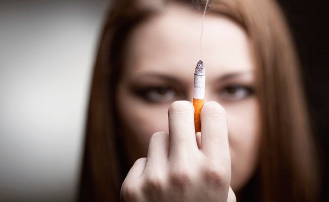 mulheres-fumantes-tem-mais-chances-de-desenvolver-cancer-de-colon