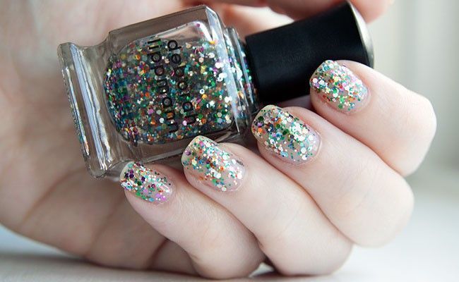 5 maneiras de usar glitter nas unhas 5 maneiras de usar glitter nas unhas