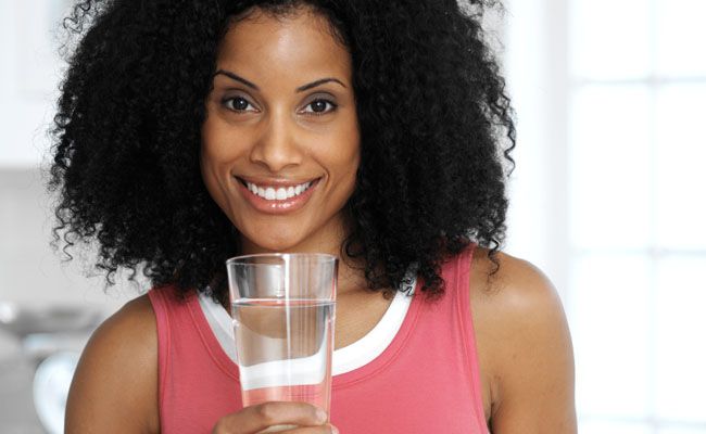 11-razoes-surpreendentes-para-voce-beber-mais-agua