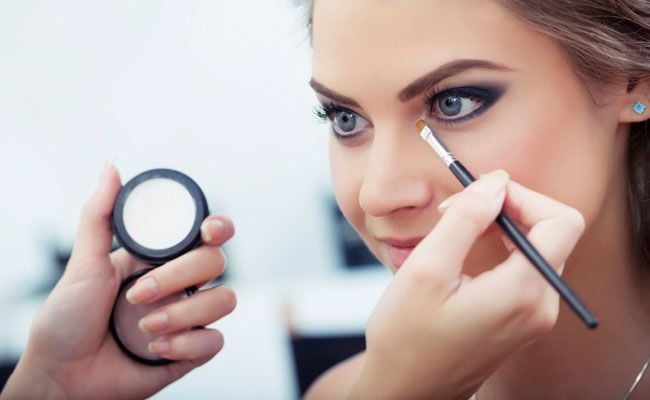 como-combinar-a-maquiagem-com-a-cor-dos-olhos