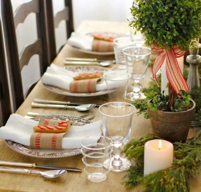 mesa-de-natal-2 mesa de natal 2 Como decorar a casa para o Natal: dicas simples para você seguir