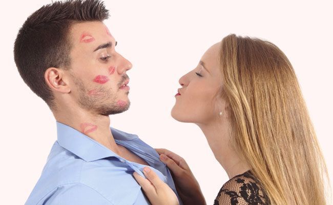 6-coisas-que-as-mulheres-fazem-para-atrair-os-homens-mas-que-nao-funcionam
