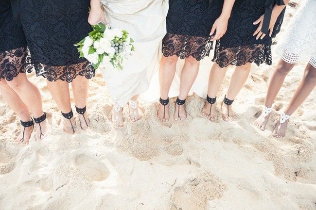 sandalias para casamento na praia convidados