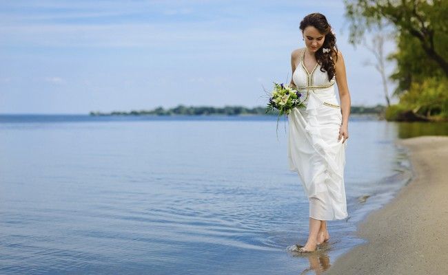 sandalias-de-noiva-para-casamento-na-praia-ou-no-campo-3