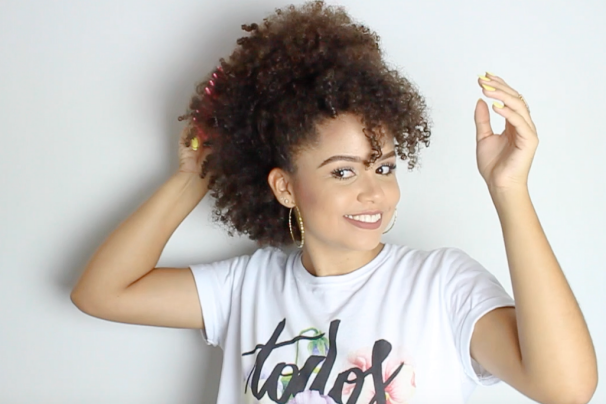 cabelo-cacheado-com-franja-lateral-8