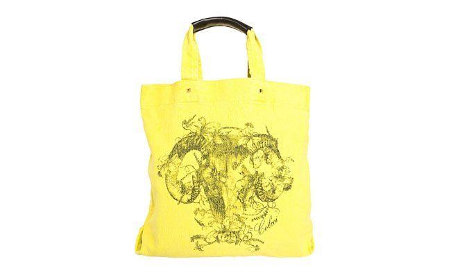 Bolsa Colcci por R$84,90 na <a href="http://bit.ly/1doZnTV" target="_blank">Dafiti</a>