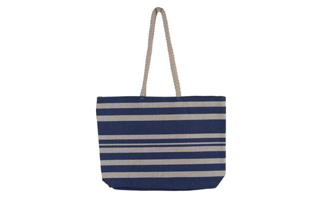 Bolsa em juta por R$89 na <a href="http://www.capitollium.com.br/cat/acessorios/15546.html" target="_blank">Capitollium</a>