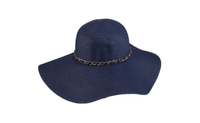 Chapéu SUB por R$143 na <a href="http://bit.ly/1cRzgcP" target="_blank">Farfetch</a>