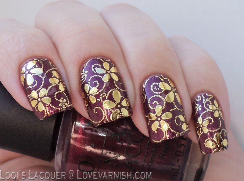 Foto: Reprodução / <a href="http://www.lovevarnish.com/2015/10/nail-art-review-ladyqueen-full-nail.html" target="_blank">Love Varnish</a>