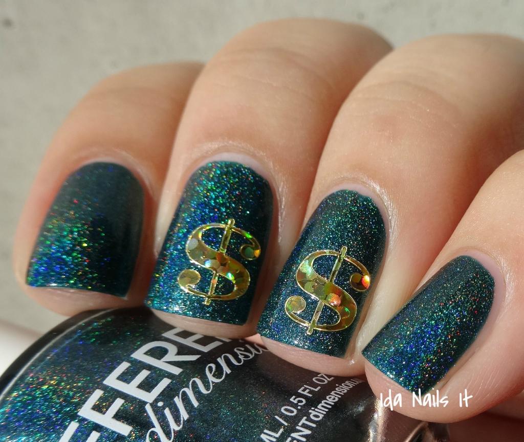 Foto: Reprodução / <a href="http://www.idanailsit.com/2014/11/i-survived-black-friday-2014.html" target="_blank">Ida Nails It</a>
