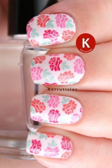 Foto: Reprodução / <a href="http://www.kerruticles.com/2013/10/incoco-very-rosy-nail-strips/" target="_blank">Kerruticles</a>