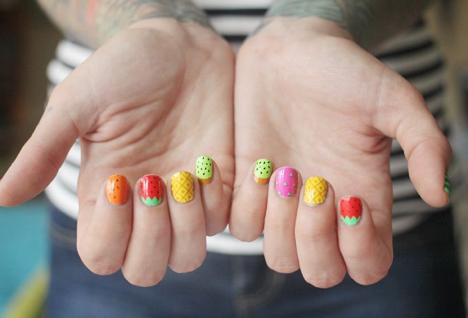 Foto: Reprodução / <a href="http://www.thedaintysquid.com/2014/06/weekly-nail_29.html" target="_blank">The Dainty Squid</a>