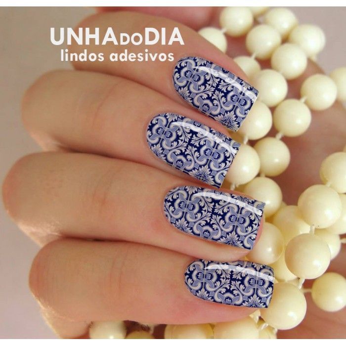 Adesivo de unha de azulejo português por R$2,50 na <a href="http://unhadodia.com.br/azulejo-portugues/adesivo-de-unha-azulejo-portugues-por24" target="blank_">Unha do Dia</a>