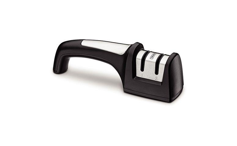 Afiador de facas Tramontina por R$64,15 na <a href="http://www.americanas.com.br/produto/110882121/afiador-de-facas-diamantado-tramontina" target="blank_">Americanas</a>