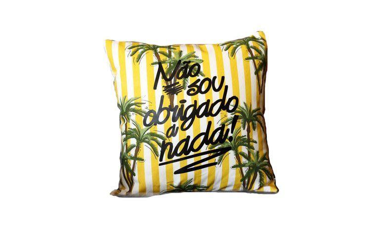 Almofada “Não sou obrigado” por R$ 59,90 na <a href="http://www.hcstore.net/pd-1df33b-almofada-obrigado-amarela.html?ct=a6392&p=1&s=2" target="_blank">HC Store</a>