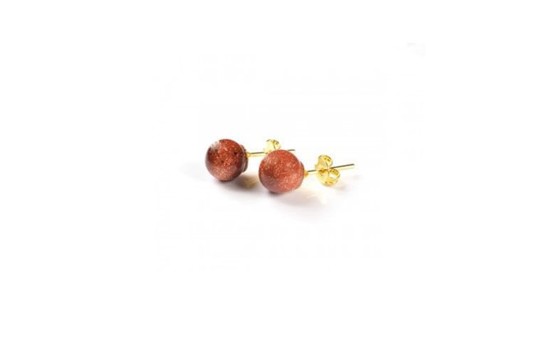 Brincos com pedra do sol por R$14,90 na <a href=" ttp://www.cristaisaquarius.com.br/brincos-esfera-de-pedra-do-sol-tratada-banhados-a-ouro.html#.VUejgv7F-So" target="blank_">Cristais Aquarius</a>