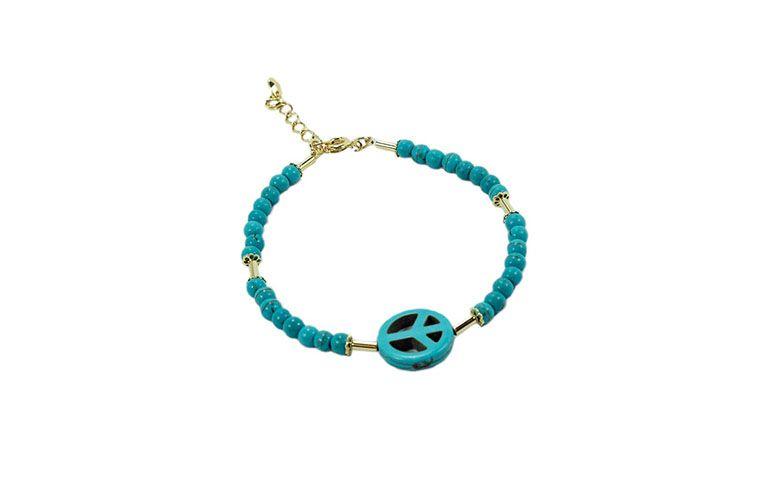 Pulseira com turquesa por R$59,00 na <a href=" https://www.carolnaderjoias.com.br/pulseira-semi-joia-pedra-turquesa-paz-506/" target="blank_">Carol Nader Jóias</a>