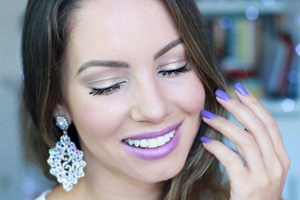 Foto: Reprodução / <a href="http://www.julianagoes.com.br/post/esmalte-neutro-ou-colorido-veja-as-cores-do-momento/488" target="_blank">Juliana Goes</a>