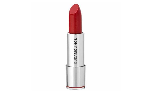Duda Molinos batom Tomato por R$23,90 na <a href="http://www.belezanaweb.com.br/duda-molinos/batom/" target="_blank">Beleza na Web</a>