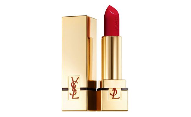Batom YSL Rouge pur Couture cor Le Rouge por R$169 na <a href="http://www.shopluxo.com.br/batom-yves-saint-laurent-rouge-pur-couture-16575/p" target="_blank">Shopluxo</a>
