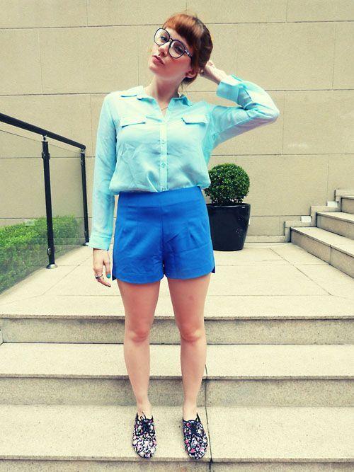 Foto: Reprodução / <a href="http://maismagenta.com.br/2013/01/04/o-que-eu-vesti-tudo-azul/" target="_blank">Mais Magenta</a>
