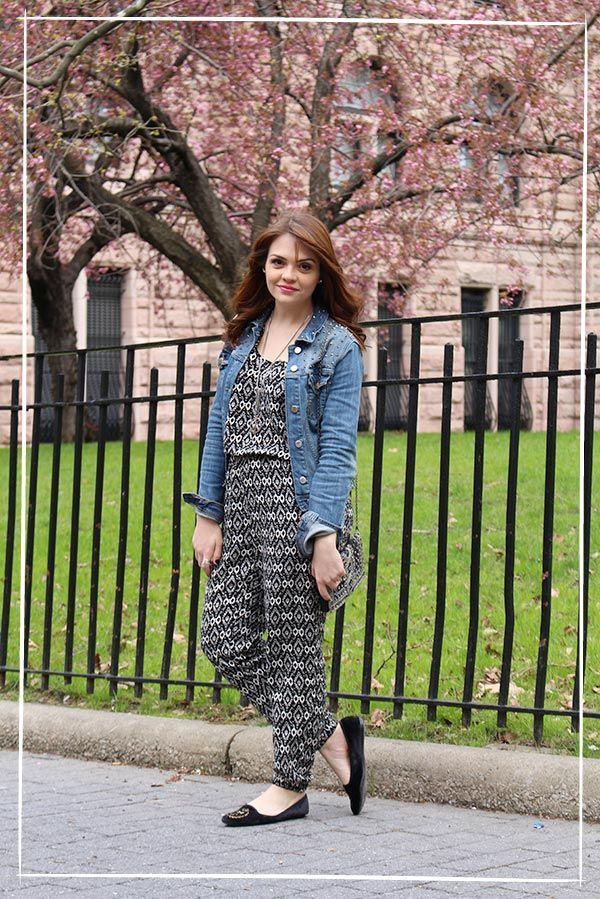 Foto: Reprodução / <a href="http://karolpinheiro.com.br/moda/look-da-ka-jaqueta-com-spikes-e-macacao-etnico/ " target="_blank">Karol Pinheiro</a>