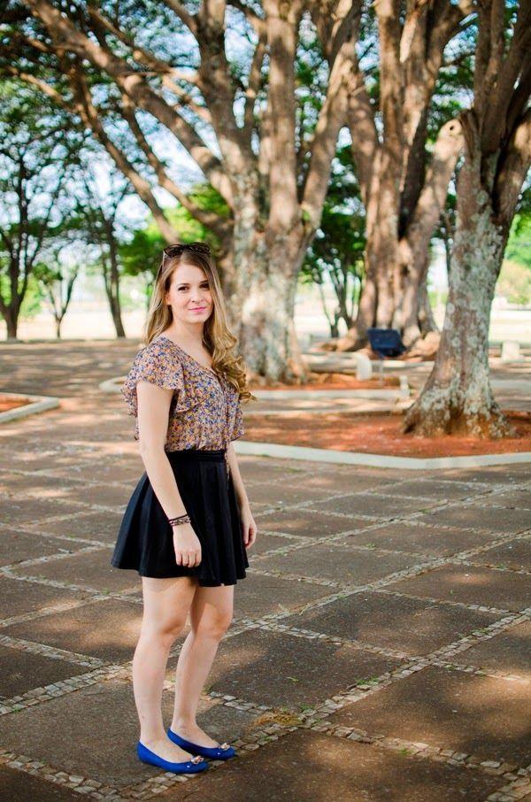 Foto: Reprodução / <a href="http://www.soparameninas.net/2014/10/look-do-dia-saia-plissada-floral-e.html" target="_blank">Só para Meninas</a>