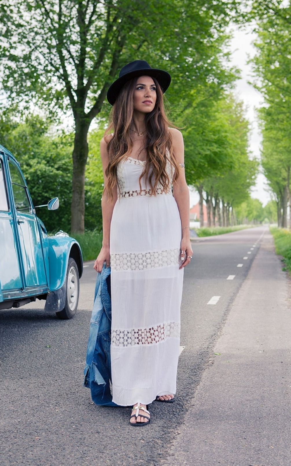 Foto: Reprodução / <a href="http://neginmirsalehi.com/fashion/road-trip-in-the-perfect-maxi-dress" target="_blank">Negin Mirsalehi</a>