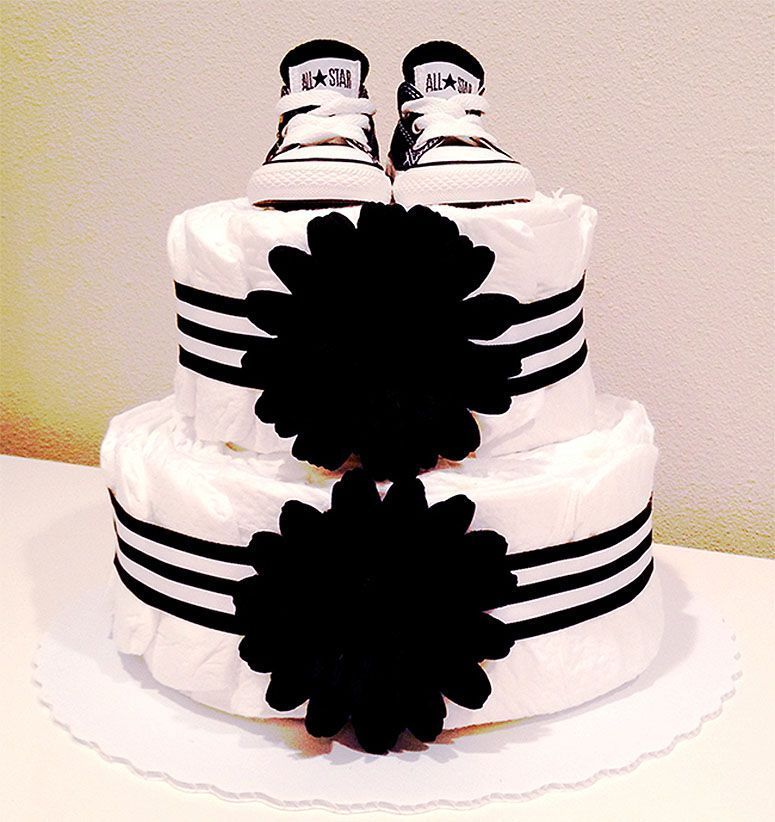 Foto: Reprodução / <a href="http://blog.chickabug.com/2013/06/how-to-make-a-diaper-cake.html" target="_blank">Chikabug</a>