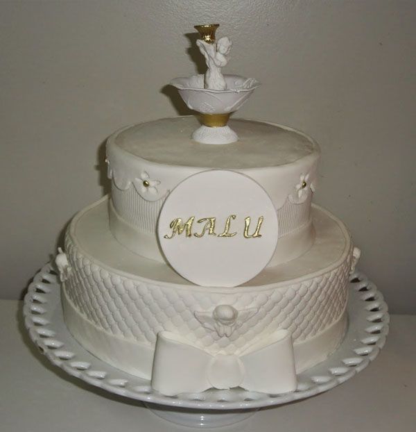 Foto: Reprodução / <a href="http://deliciart.blogspot.com.br/2014/10/bolo-de-batizado-de-malu.html" target="_blank"> Blog Deliciart</a>