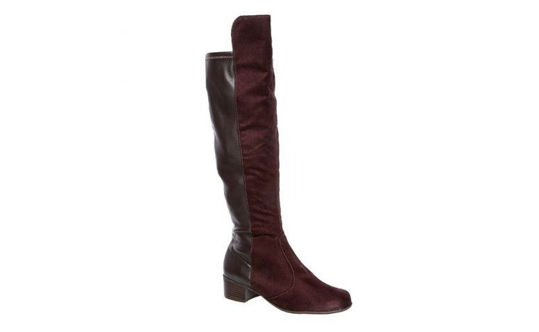 Bota Over The Knee Vizzano por R$129,99 na <a href="http://ad.zanox.com/ppc/?29470339C91617029&ULP=[[http://www.marisa.com.br/produto/bota-over-the-knee-vizzano-3045106/133701?refferPos=pfy3sizAARI=&refferPag=YrItVniimrc=&cor_n_codigo=66&utm_source=zanox&utm_medium=branding&utm_campaign=custom_deeplink&utm_content=textlink_landing-ofertas-voos&affid=4873]]" target="blank_">Marisa</a>