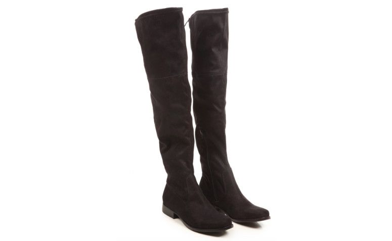 Bota Over Knee Salto Baixo Preto Pop Up Store por R$ 399,90 na <a href="http://www.e-closet.com.br/bota/bota-over-knee-salto-baixo-preto-pop-up-store-22395.html" target="blank_">E-closet</a>