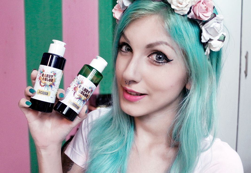 Foto: Reprodução / <a href="http://dieinpink.com/novo-cabelo-menta-mermaid-hair/" target="_blank">Die In Pink</a>