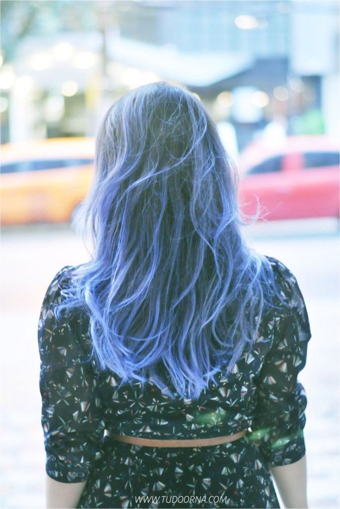 Foto: Reprodução / <a href="http://www.tudoorna.com/2014/04/22/cabelo-azul/" target="_blank">Tudo Orna</a>