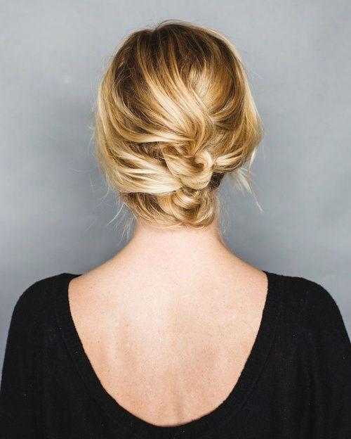 Foto: Reprodução / <a href="http://annesage.com/blog/2014/12/holiday-hair-tutorial-an-easy-short-hair-updo.html" target="_blank">Anne Sage</a>