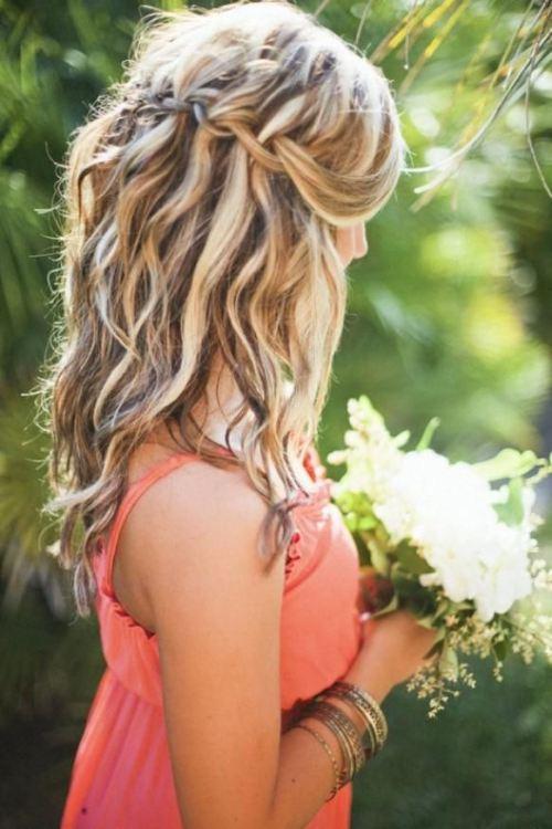 Foto: Reprodução / <a href="http://www.stylekadin.com/wp-content/uploads/2014/04/fransiz-selale-sac-orgusu-nasil-yapilir.jpg" target="_blank">Style Kadin</a>